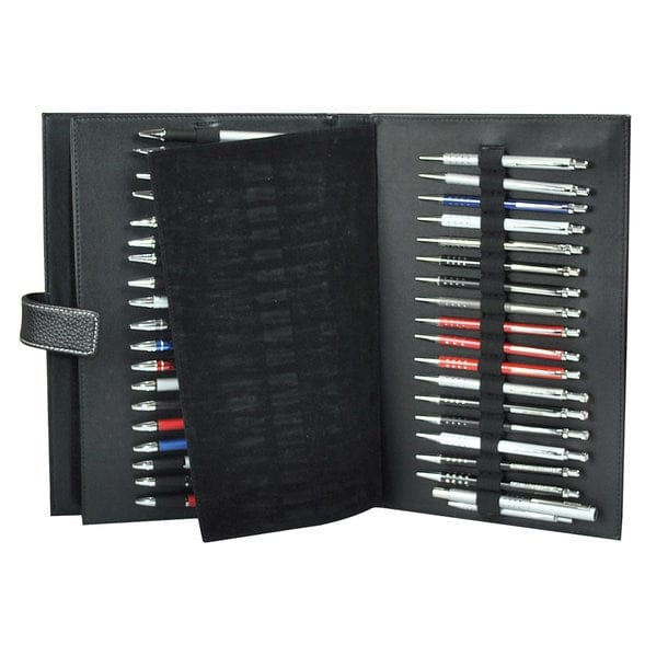 Schwarze, geöffnete Lederkugelschreiberpräsentationsmappe mit magnetischem Verschluss