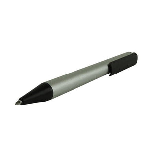 Eleganter silberner Kugelschreiber mit schwarzen Details schräg von vorne