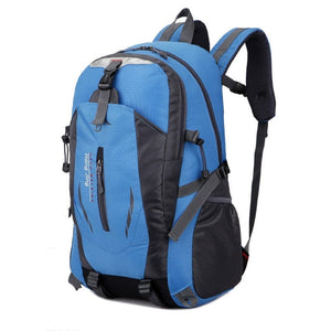 Blau-schwarzer Wanderrucksack