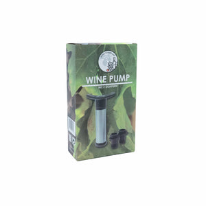 Schwarz-silberne Vakuumpumpe in grĂĽner Kartonverpackung