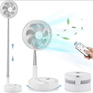 Weisser Tisch- und Standventilator mit Fernbedienung in einem Anwendungsbeispiel