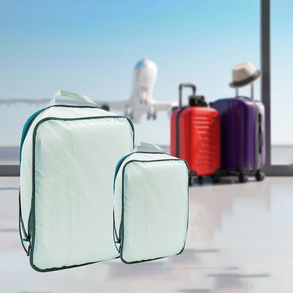 Zweier-Set von weissen Kleidertaschen in verschiedenen Grössen