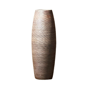 Braune Bodenvase mit Streifenmuster