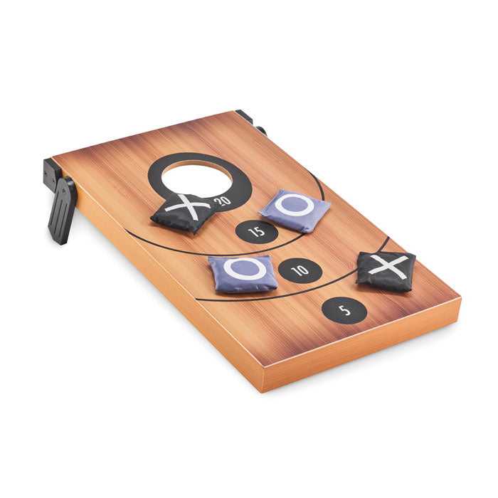 Jeu de lancer de sacs de sable