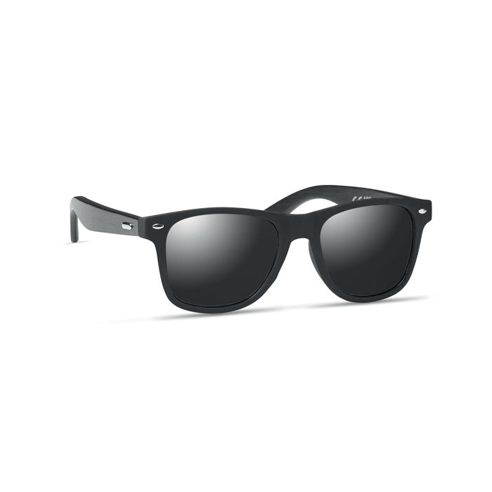 Lunettes de soleil en bambou