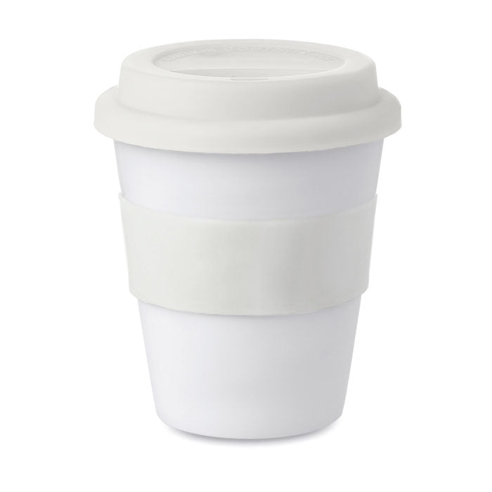 PP cup with silicone lid