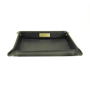 Elegante, schwarze Pultschale aus Leder mit goldenem Schild schräg von vorne