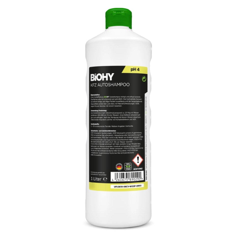 Autoshampoo in weißer Flasche mit grünem Deckel von hinten