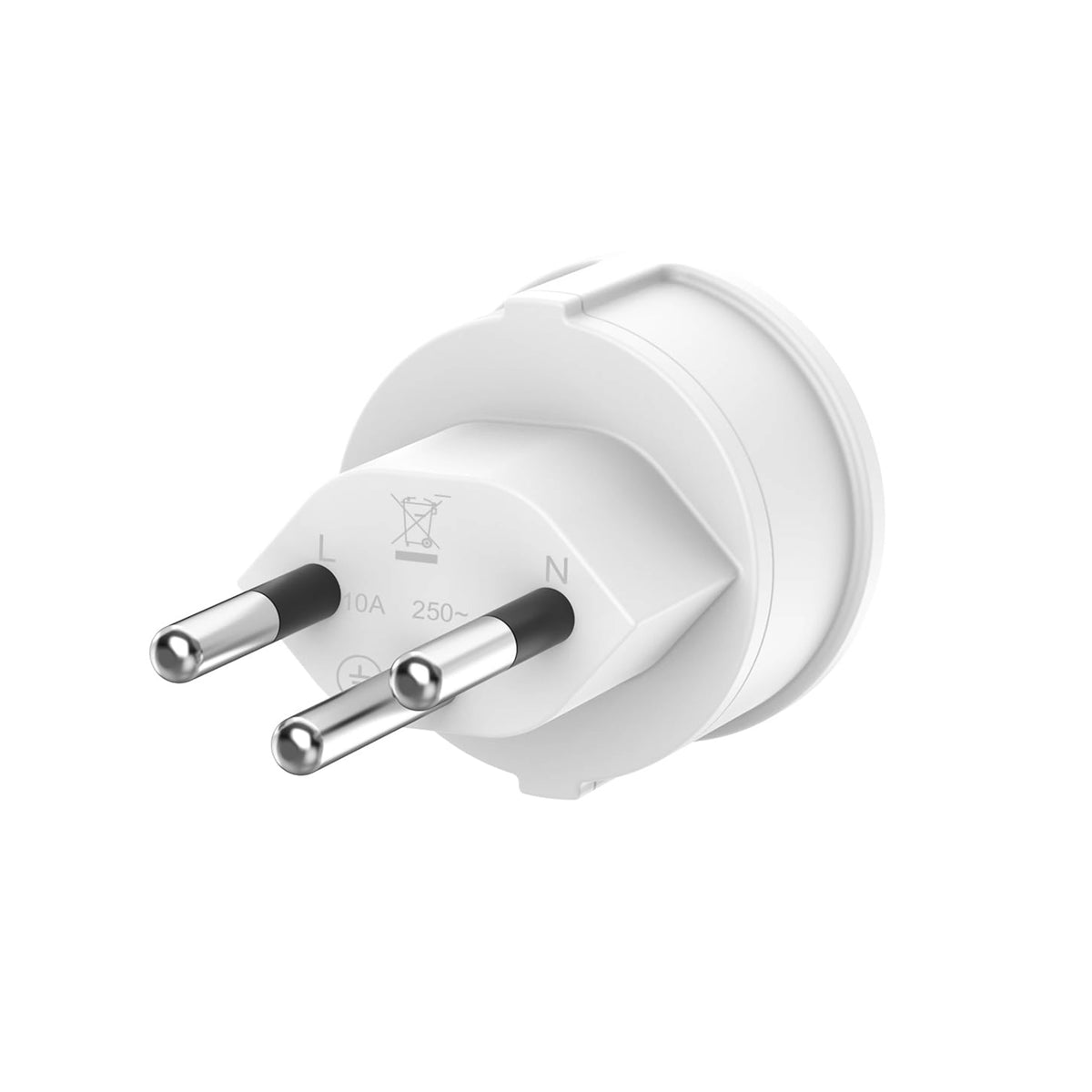 Weisser Steckdosen Adapter von CH zu DE