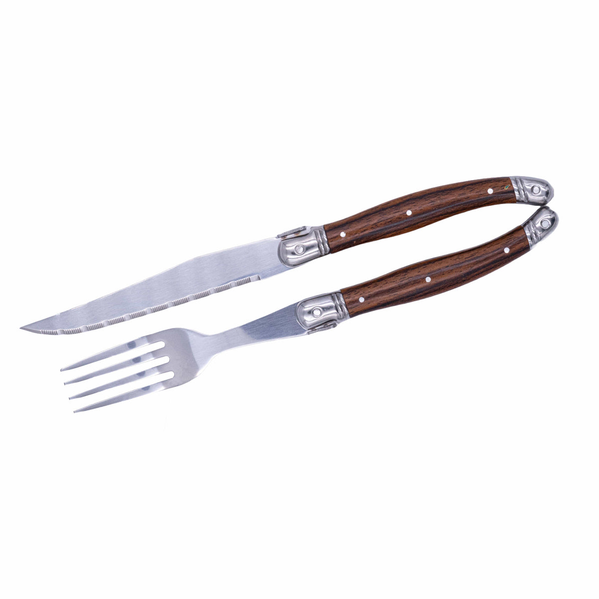 Herangezoomtes Bild an Steakmesser und Gabel
