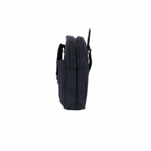 Schwarze Gürteltasche mit Schweizerwappen Badge und entfernbarem Gurt von der Seite