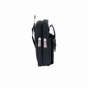 Schwarze Gürteltasche mit Schweizerwappen Badge und entfernbarem Gurt von der anderen Seite