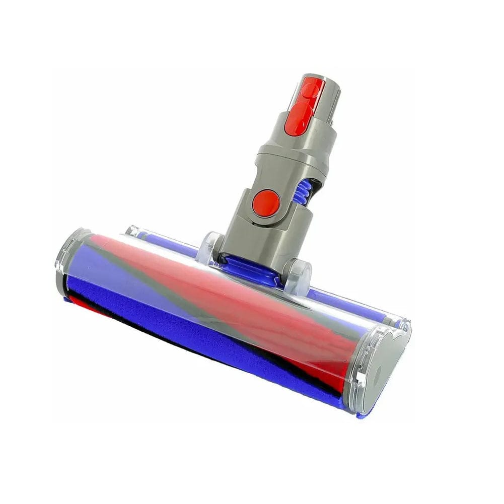 Lila-rote Staubsaugerbürste für Dyson in einem Anwendungsbeispiel