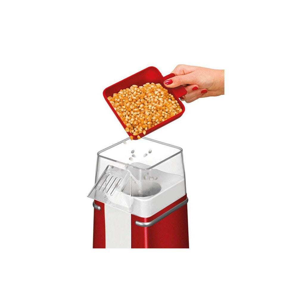 Rot-weisser Popcorn Maker mit silbernen Details in einem Anwendungsbeispiel