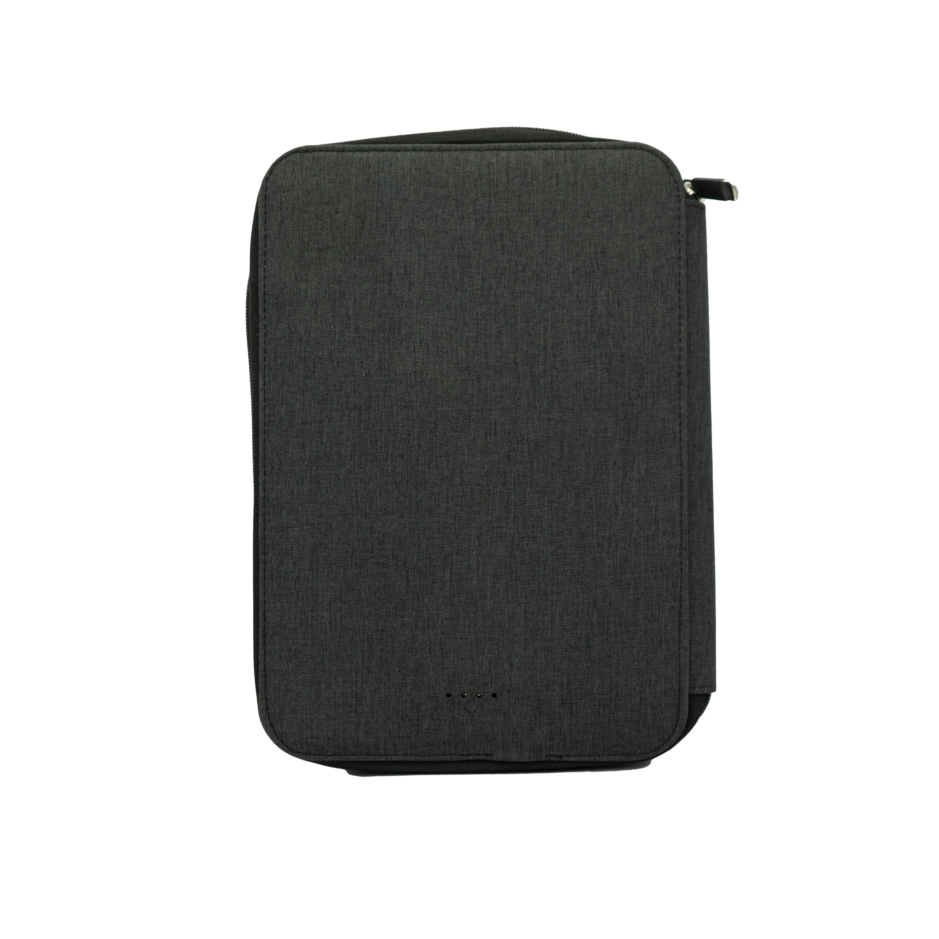 Schwarzer Organizer geschlossen von hinten