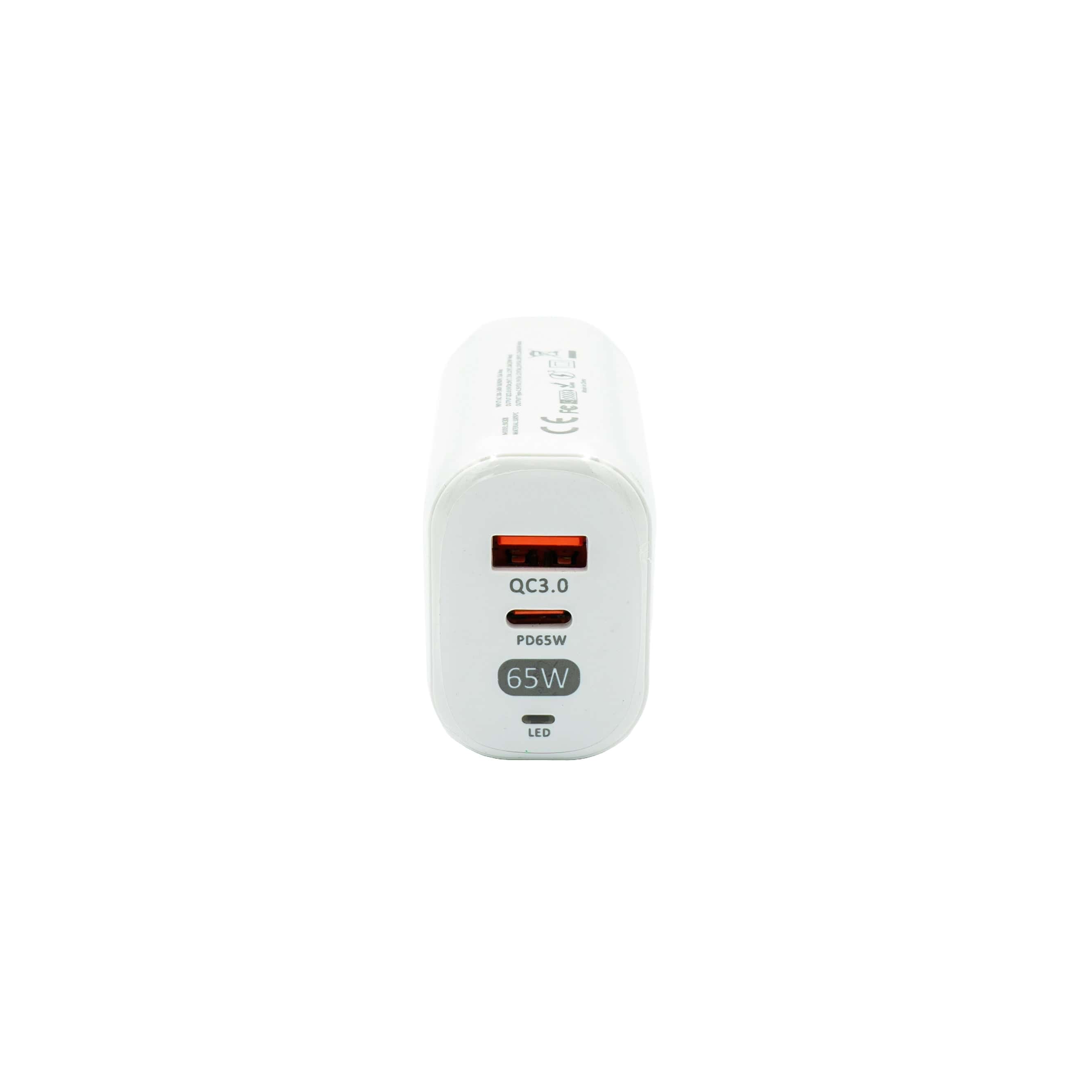 Weisser Super Fastcharger mit einem USB-C Anschluss und einem USB-A Anschluss von vorne