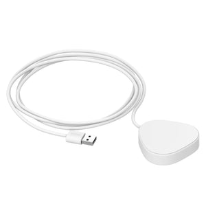Weisse Ladestation für Musikbox mit USB-A Kabel