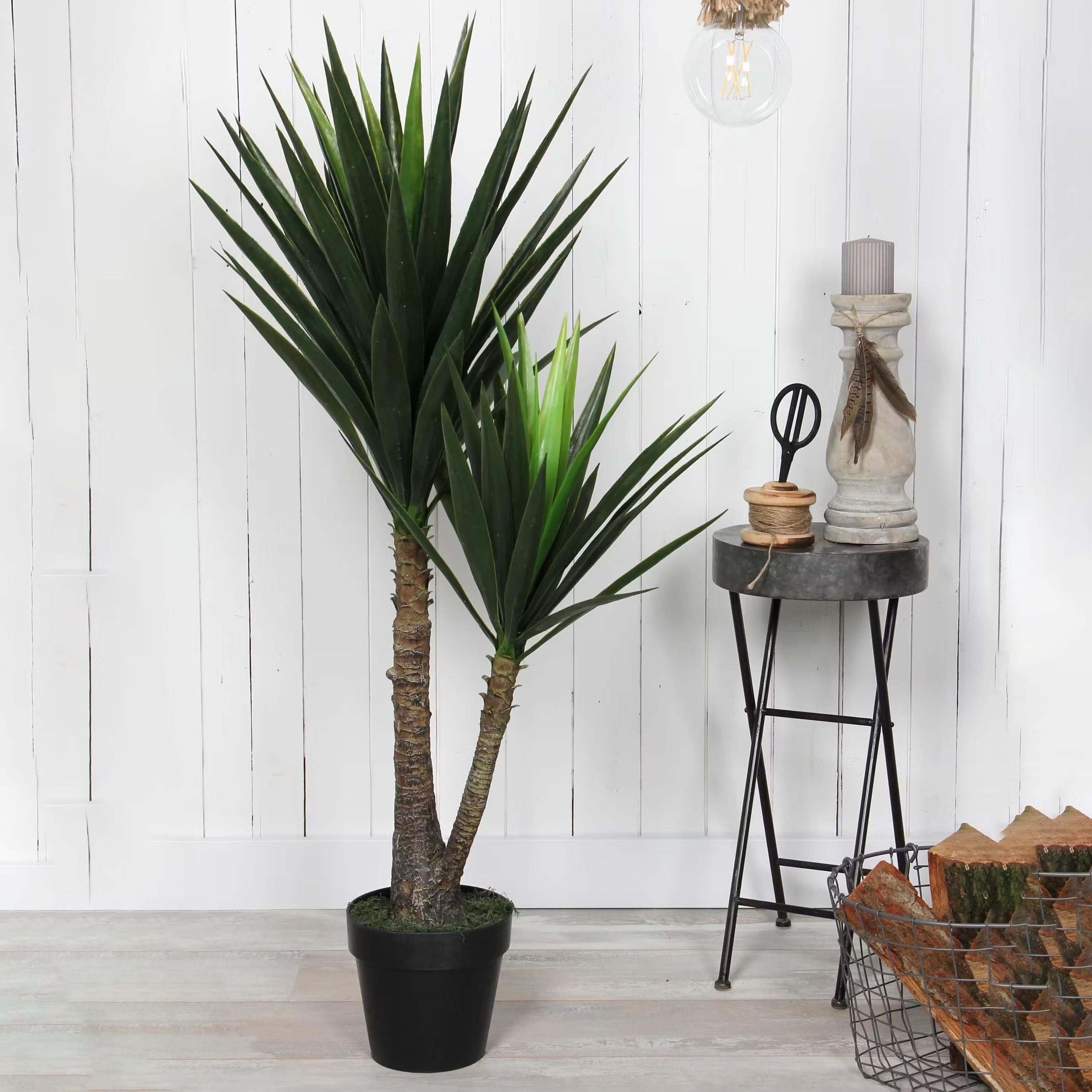 Kunst Yucca Palme mit schwarzem Topf in Aufstellbeispiel