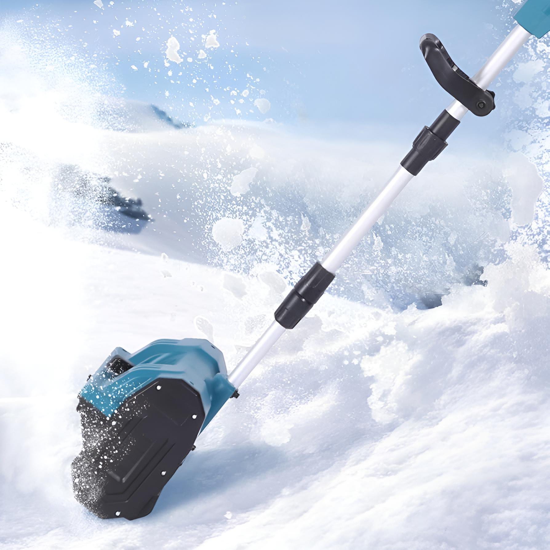 Schwarz-blaue, elektrische Schneefräse in einem Anwendungsbeispiel