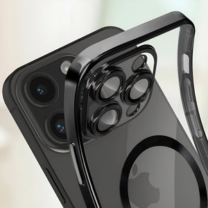 Transparente iPhone-Hülle mit schwarzer Umrandung in einem Anwendungsbeispiel mit einem iPhone 16 Pro Max in schwarz