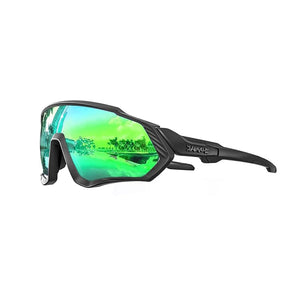Grüne Sport-Sonnenbrille mit schwarzem Gestell