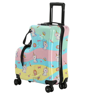 Bunter Reisekoffer mit Einhörnern und Sitz für Kinder