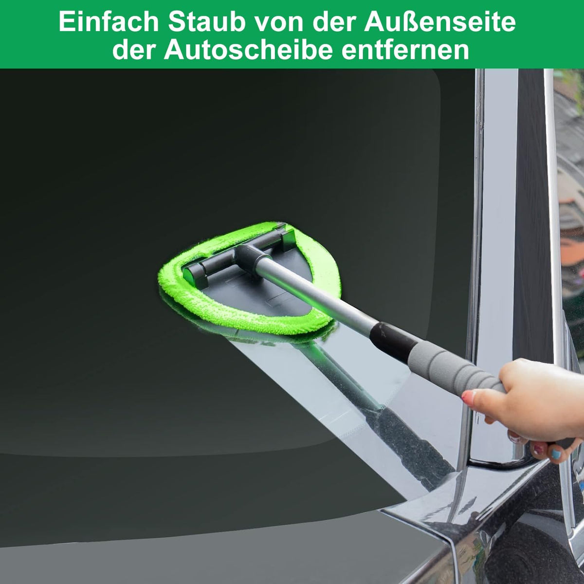 Scheibenwischer in einem Anwendungsbeispiel bei einer Autoscheibe