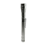 Silberne, ausfahrbare Taschenlampe mit silbernem Clip