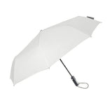 Weisser Regenschirm mit schwarzem Griff und silbernen Stange